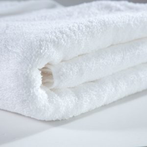 Bath Towel - White DELUXE 75x150cm - 600 GSM, 100% Cotton