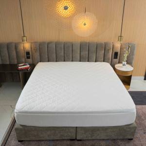 Premium Mattress Protector White
