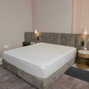 Premium Mattress Protector White