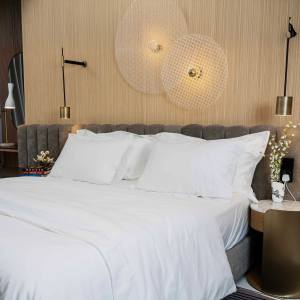 Deluxe Duvet Cover White Plain