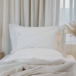 Deluxe Pillow Cover White Plain
