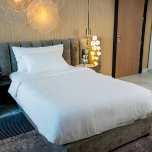 Premium Flat Sheet White Plain