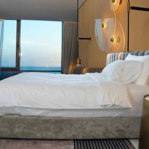 Deluxe Duvet Cover White Striped