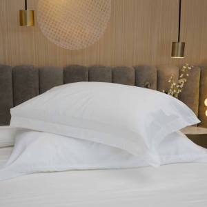 Deluxe Pillow Cover White Plain